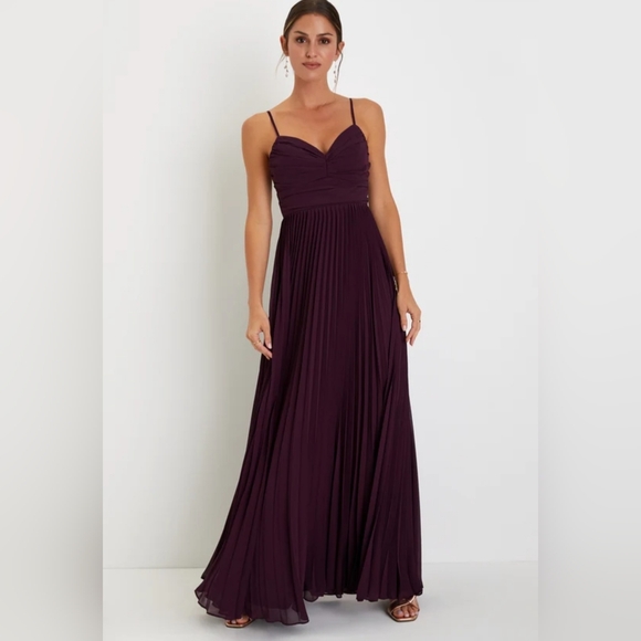 Lulus - Sensational Charmer Purple Pleated Sleeveless Maxi Dress